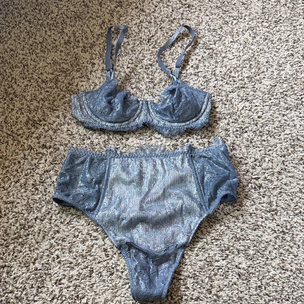 Victoria’s Secret Grey & Silver Metallic Bra & Panty set